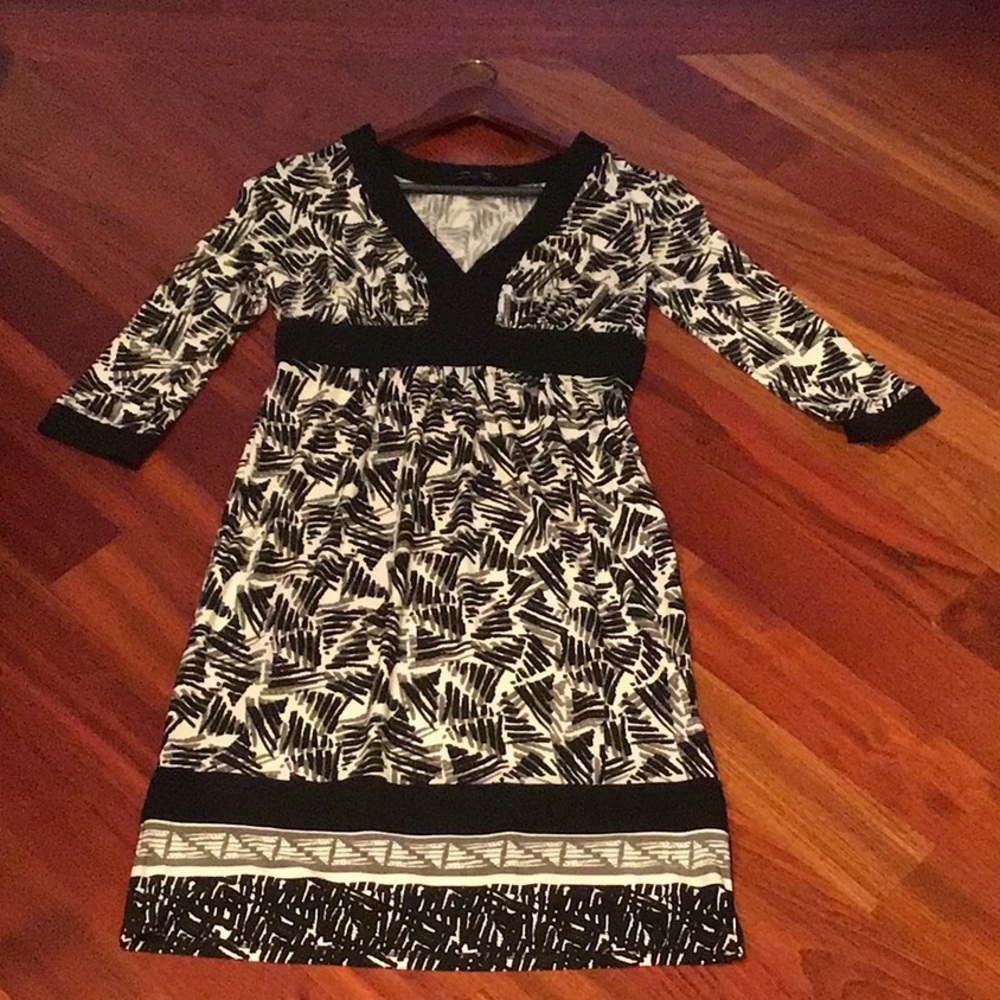 Max and Cleo size 2 dress